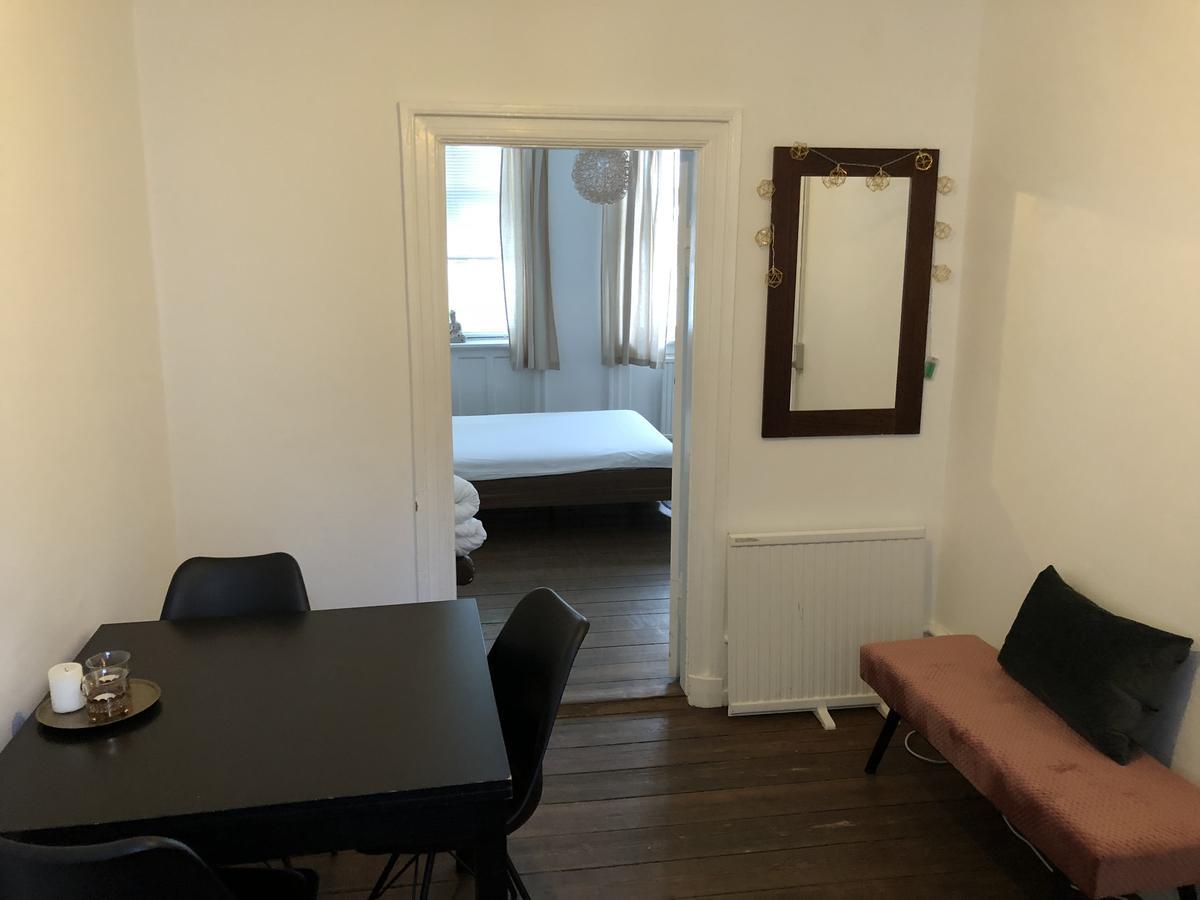Vestergade 19 * København